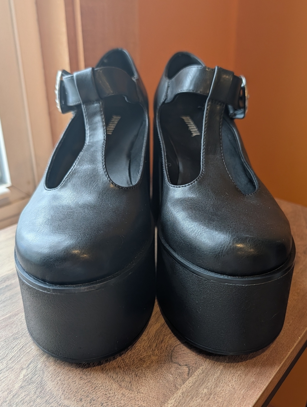 Disturbia Renaissance Platform Mary Jane Heels - Picture 2 of 9